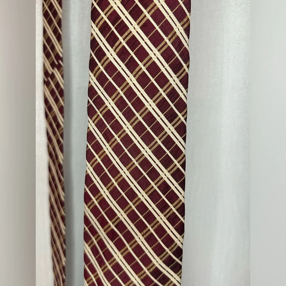 Boss Hugo Boss Tie - 100% silk - Preloved - Red/white - Picture 3 of 5